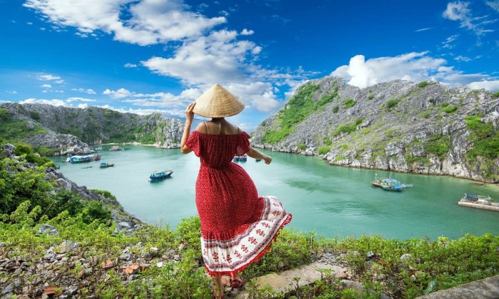 HẠ LONG CÁT BÀ 3 NGÀY 2 ĐÊM ( 1 Đêm Du Thuyền + 1 Đêm Khách Sạn )